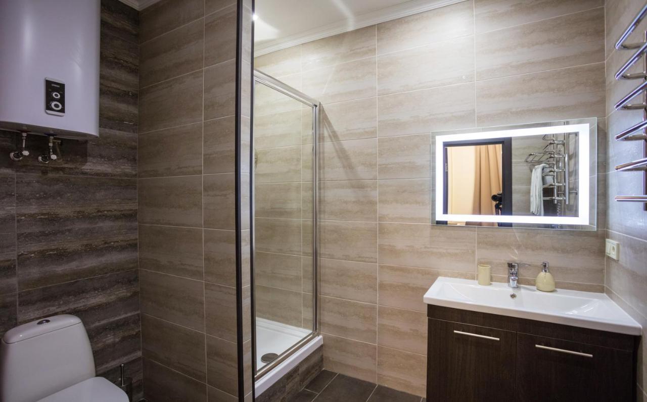 911 Apartments Khreshchatyk Kijev Kültér fotó