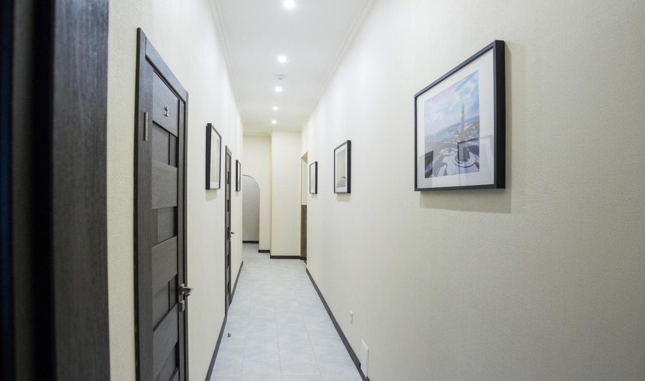 911 Apartments Khreshchatyk Kijev Kültér fotó