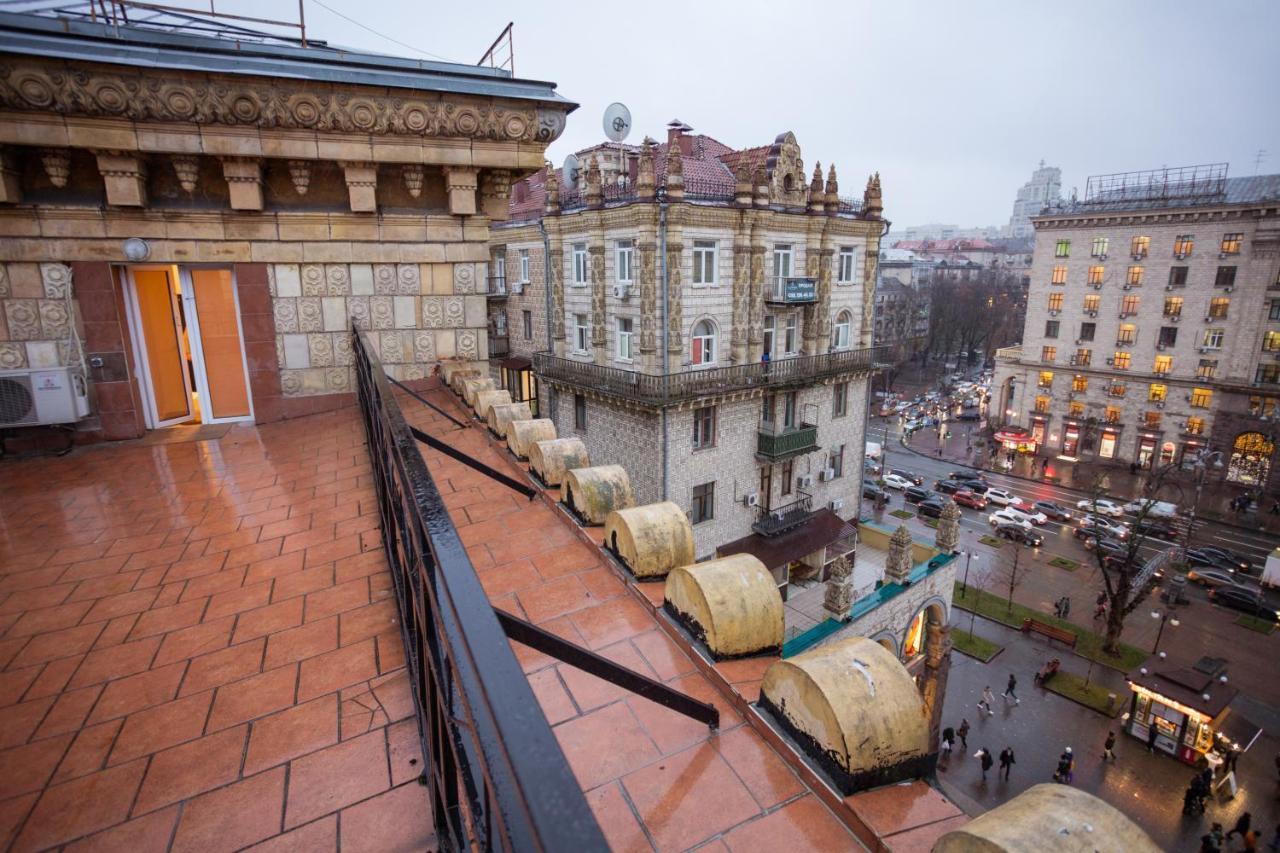 911 Apartments Khreshchatyk Kijev Kültér fotó